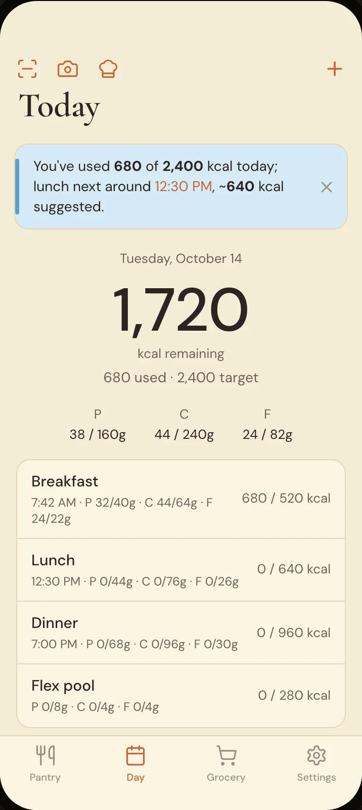 Savréa Daily Plan screen — Macros tailored to you.